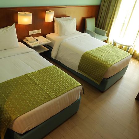 Fairfield By Marriott Indore Extérieur photo