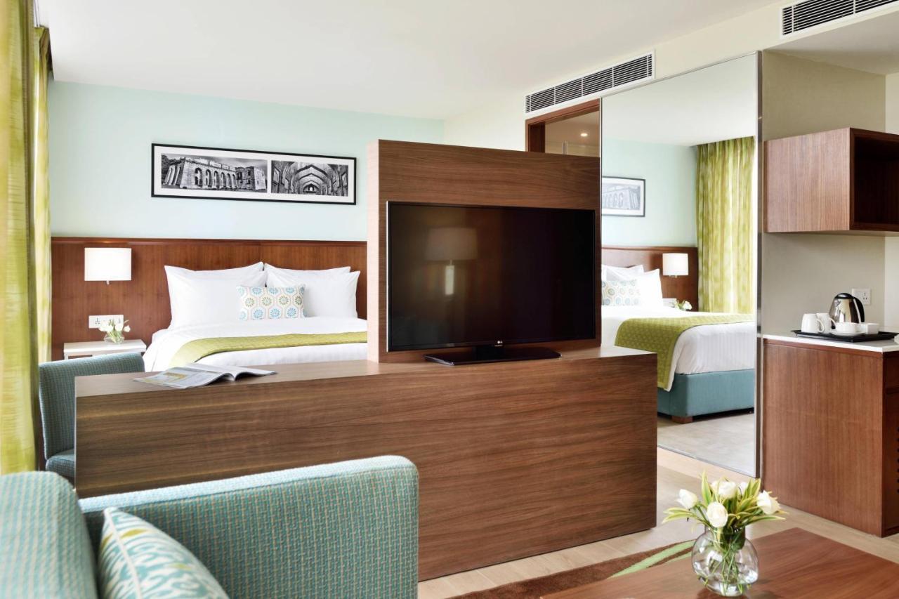 Fairfield By Marriott Indore Extérieur photo