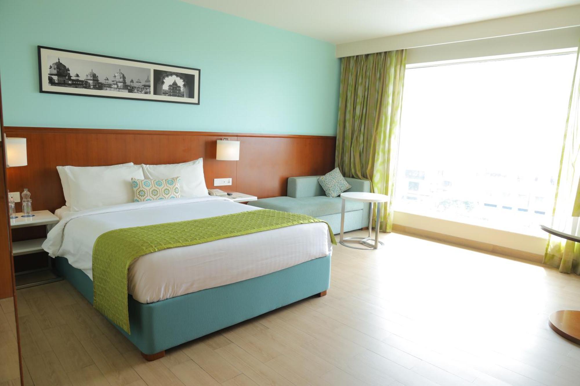 Fairfield By Marriott Indore Extérieur photo