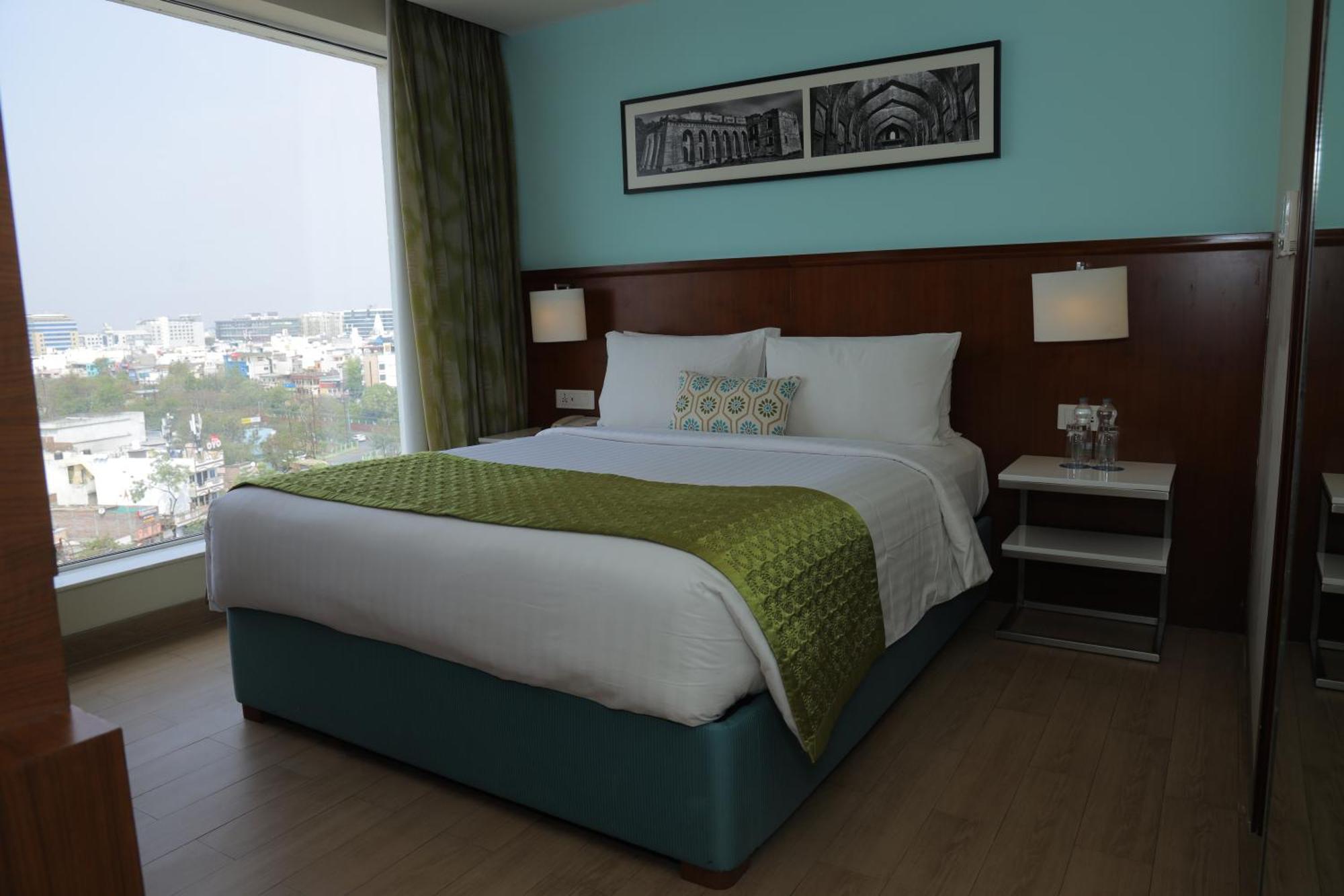 Fairfield By Marriott Indore Extérieur photo