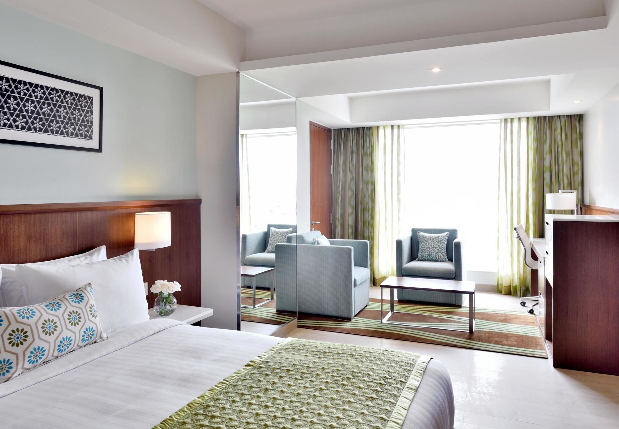 Fairfield By Marriott Indore Extérieur photo